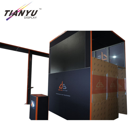 Modern modular trade show exhibition display with graphic